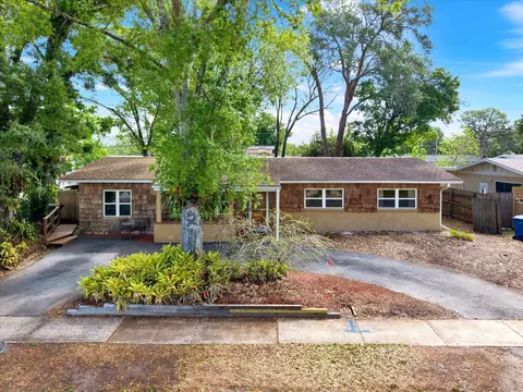 2561 58th St N, Saint Petersburg, FL 33710