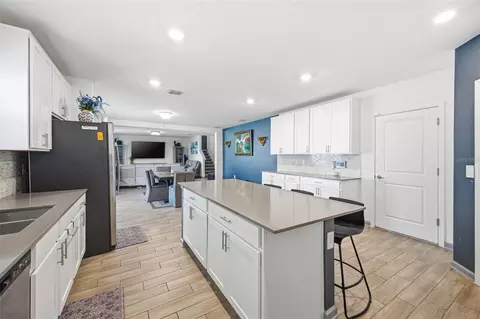 800 Hitch Loop, Saint Cloud, FL 34772 photo 12