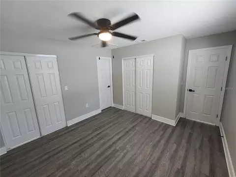 Bedroom - 1211 62nd Ave E, Bradenton, FL 34203 photo 8 of 27
