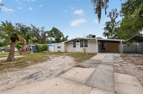924 Lakewood Ave, Tampa, FL 33613