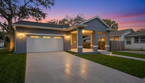 1535 13th St S, Saint Petersburg, FL 33705