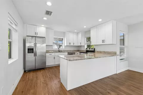 Kitchen - 125 Harbor Bluff Dr, Largo, FL 33770 photo 1 of 6