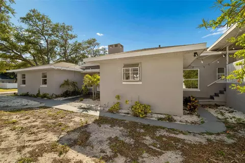 Exterior - 125 Harbor Bluff Dr, Largo, FL 33770 photo 7 of 18