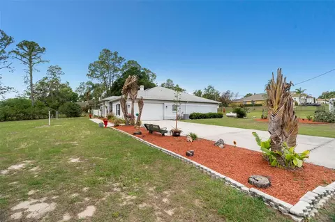 Exterior - 6702 Josie Dr, Seffner, FL 33584 photo 13 of 19