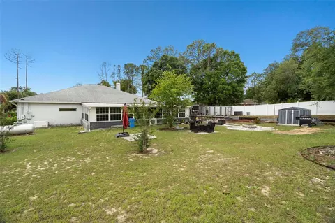 Exterior - 6702 Josie Dr, Seffner, FL 33584 photo 9 of 19