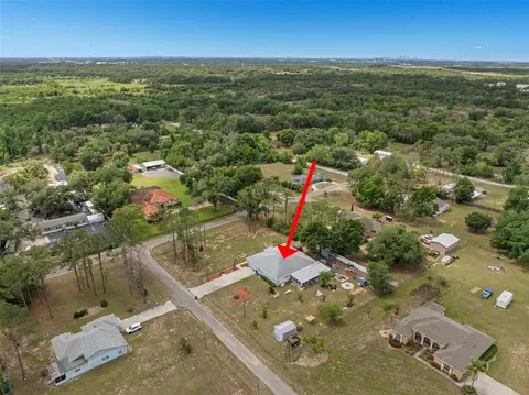 View/Area - 6702 Josie Dr, Seffner, FL 33584 photo 8 of 9