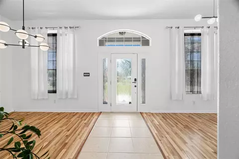 Entry Way - 6702 Josie Dr, Seffner, FL 33584 photo 1 of 3