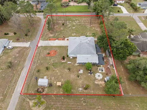 View/Area - 6702 Josie Dr, Seffner, FL 33584 photo 2 of 9