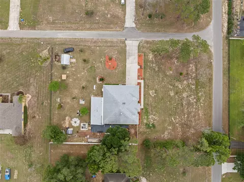 View/Area - 6702 Josie Dr, Seffner, FL 33584 photo 3 of 9