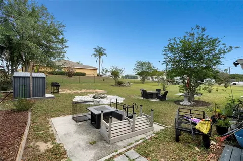 Exterior - 6702 Josie Dr, Seffner, FL 33584 photo 7 of 19