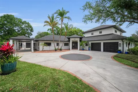2521 Lake Ellen Dr, Tampa, FL 33618