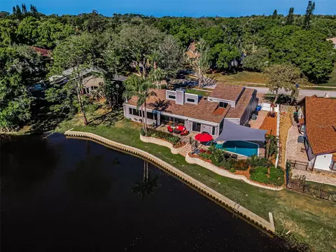 3216 Harvest Moon Dr, Palm Harbor, FL 34683