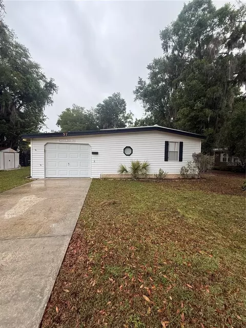 57 N Bobwhite Rd, Wildwood, FL 34785