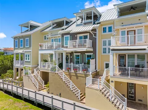 19915 Gulf Blvd #806, Indian Shores, FL 33785