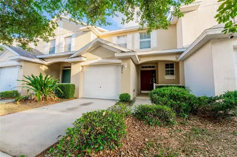 9609 Carlsdale Dr, Riverview, FL 33578