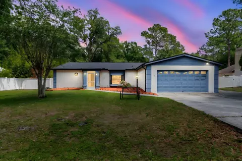 5402 Swallow Dr, Land O Lakes, FL 34639