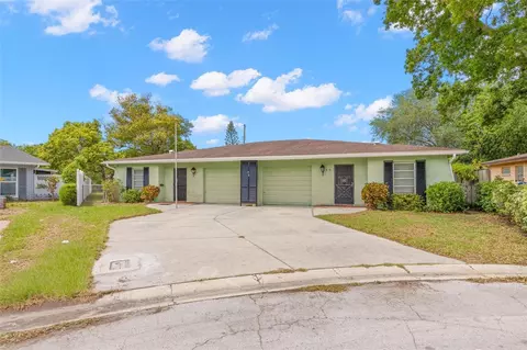 616 Heritage Ln #B, Largo, FL 33770