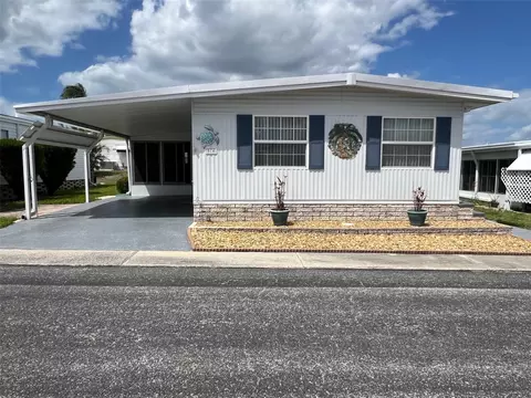 574 Queen Palm St, Largo, FL 33778