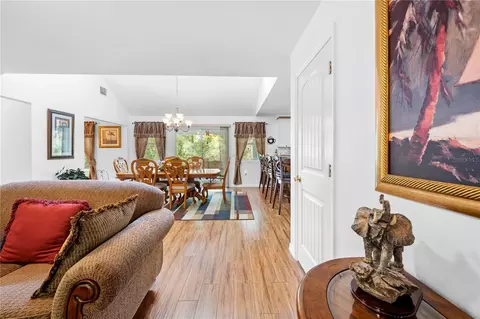 Entry Way - 7347 Packingham Dr, Webster, FL 33597 photo 3 of 10