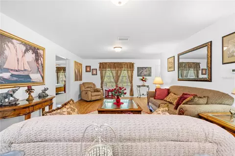 Living - 7347 Packingham Dr, Webster, FL 33597 photo 2 of 3