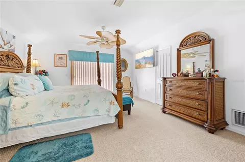 Bedroom - 7347 Packingham Dr, Webster, FL 33597 photo 6 of 12