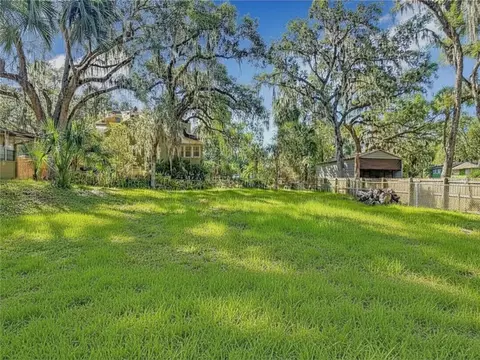 Exterior - 4621 John Moore Rd, Brandon, FL 33511 photo 3 of 4