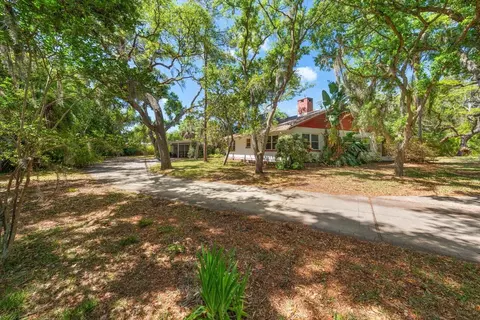 11496 74th Ave, Seminole, FL 33772