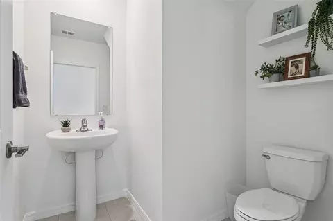 Bath - 11693 Lavender Loop, Spring Hill, FL 34609 photo 1 of 3