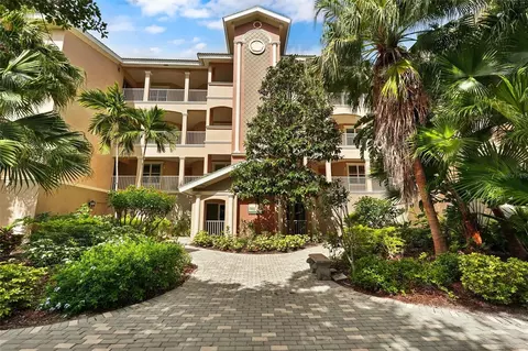 5110 Manorwood Dr #3D, Sarasota, FL 34235