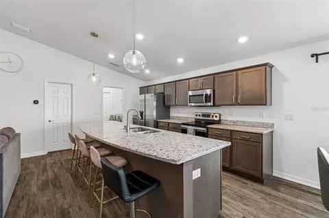 Kitchen - 11619 Stone Pine St, Riverview, FL 33569 photo 3 of 5