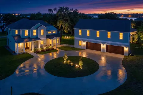 3321 N Kingsway Rd, Thonotosassa, FL 33592