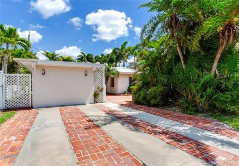 16107 Gulf Blvd, Redington Beach, FL 33708