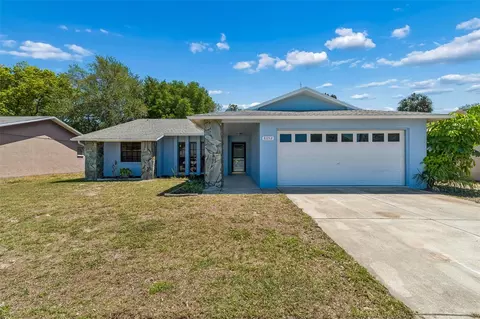 8052 Gabriel Dr, Port Richey, FL 34668