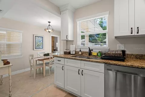 Kitchen - 1658 Douglas Ave, Dunedin, FL 34698 photo 3 of 3