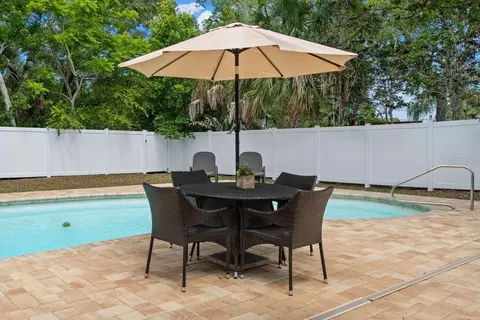 Exterior - 1658 Douglas Ave, Dunedin, FL 34698 photo 11 of 17
