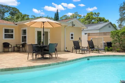 Exterior - 1658 Douglas Ave, Dunedin, FL 34698 photo 7 of 17