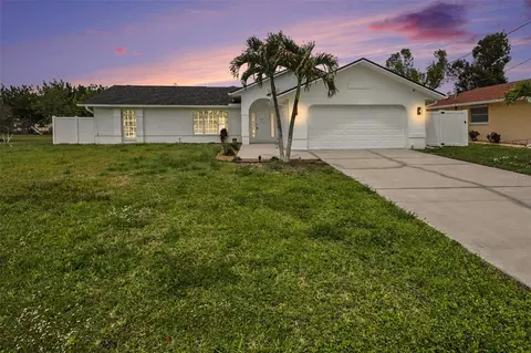 1303 SE 19th St, Cape Coral, FL 33990