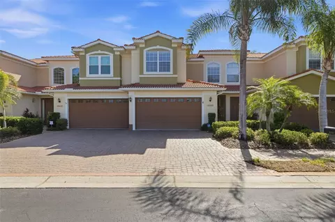 4113 Courtside Way, Tampa, FL 33618