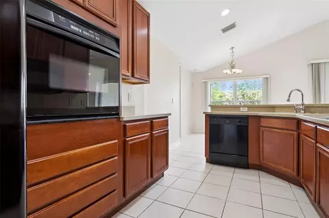 Kitchen - 9103 Pinebreeze Dr, Riverview, FL 33578 photo 1 of 1
