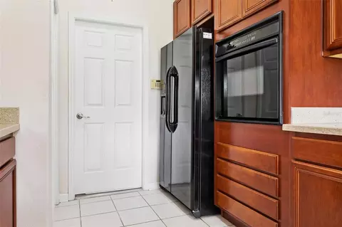 Entry Way - 9103 Pinebreeze Dr, Riverview, FL 33578 photo 2 of 2