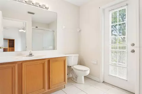 Bath - 9103 Pinebreeze Dr, Riverview, FL 33578 photo 2 of 4