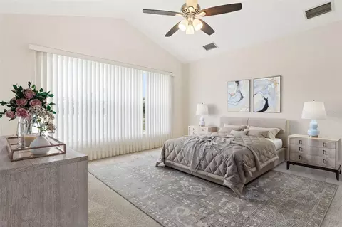 Bedroom - 9103 Pinebreeze Dr, Riverview, FL 33578 photo 4 of 5