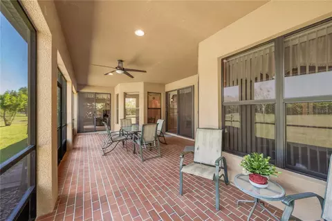 Exterior - 9313 Lisbon St, Seffner, FL 33584 photo 4 of 13