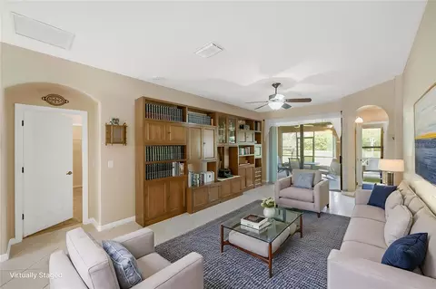 Living - 9313 Lisbon St, Seffner, FL 33584 photo 2 of 5
