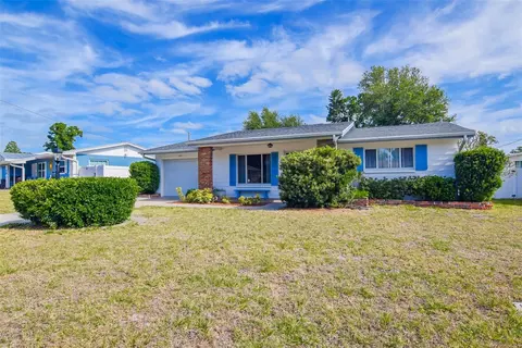 11319 70th Ter, Seminole, FL 33772