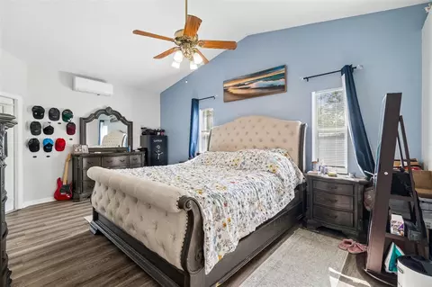 Bedroom - 12916 Ithaca Ave, Hudson, FL 34667 photo 1 of 4