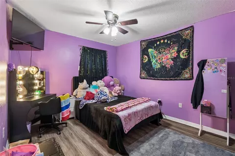 Bedroom - 12916 Ithaca Ave, Hudson, FL 34667 photo 2 of 4