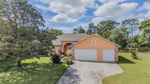 Exterior - 13566 Rudi Loop, Spring Hill, FL 34609 photo 14 of 15