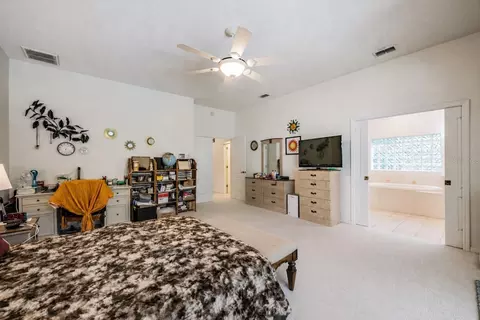 Bedroom - 13566 Rudi Loop, Spring Hill, FL 34609 photo 3 of 7