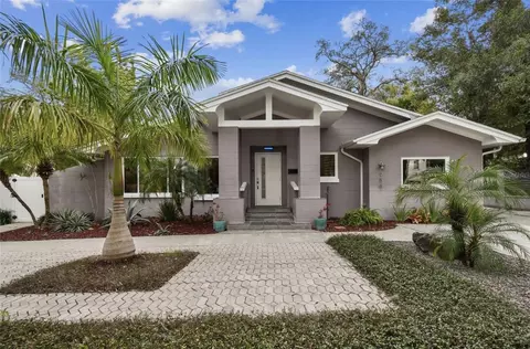 956 42nd Ave N, Saint Petersburg, FL 33703
